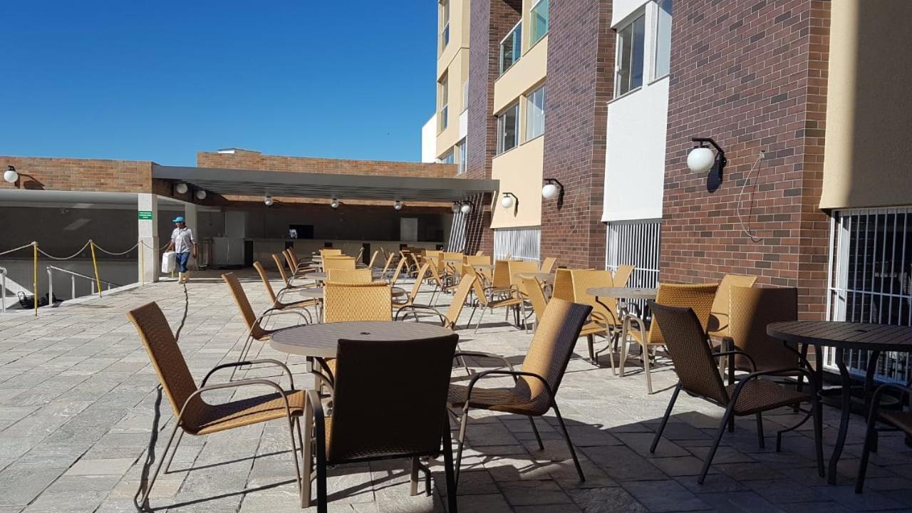 卡达斯诺瓦斯Piazza Com Acesso Ao Clube Diroma公寓式酒店 外观 照片